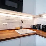 San Francisco Deluxe 102 By Casasol