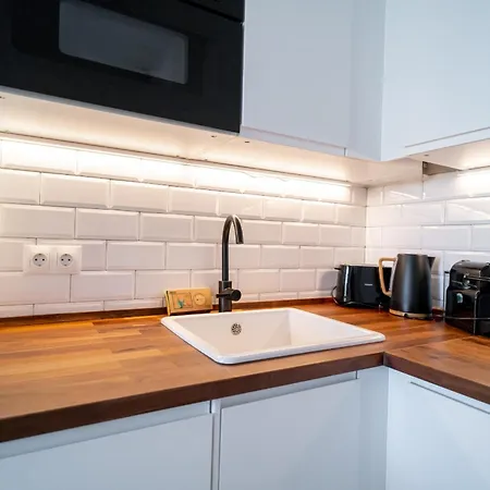 San Francisco Deluxe 102 By Casasol